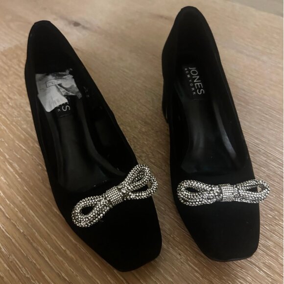 Jones New York Shoe - Picture 1 of 3